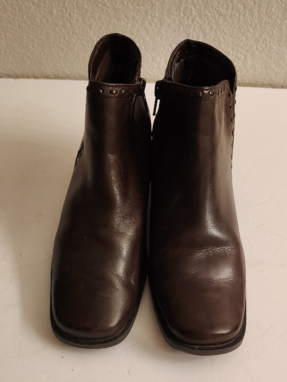 croft & barrow Women's Dark Brown Leather Zip Up Ankle Bootie 5S X
